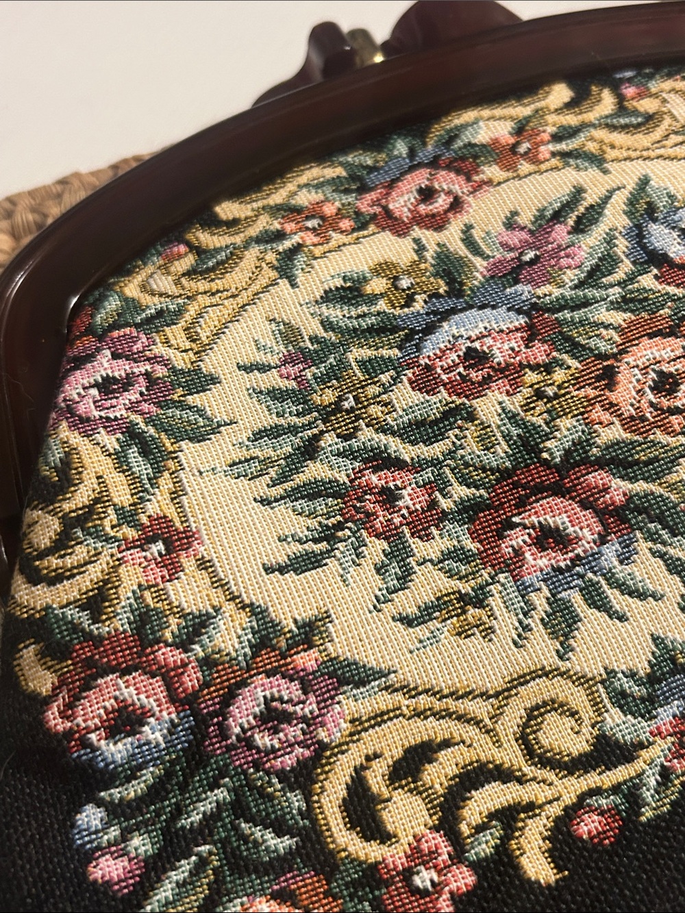 Vintage Hong Kong petit-point/tapestry Kisslock Purse 1960s EUVC - Picture 12 of 15